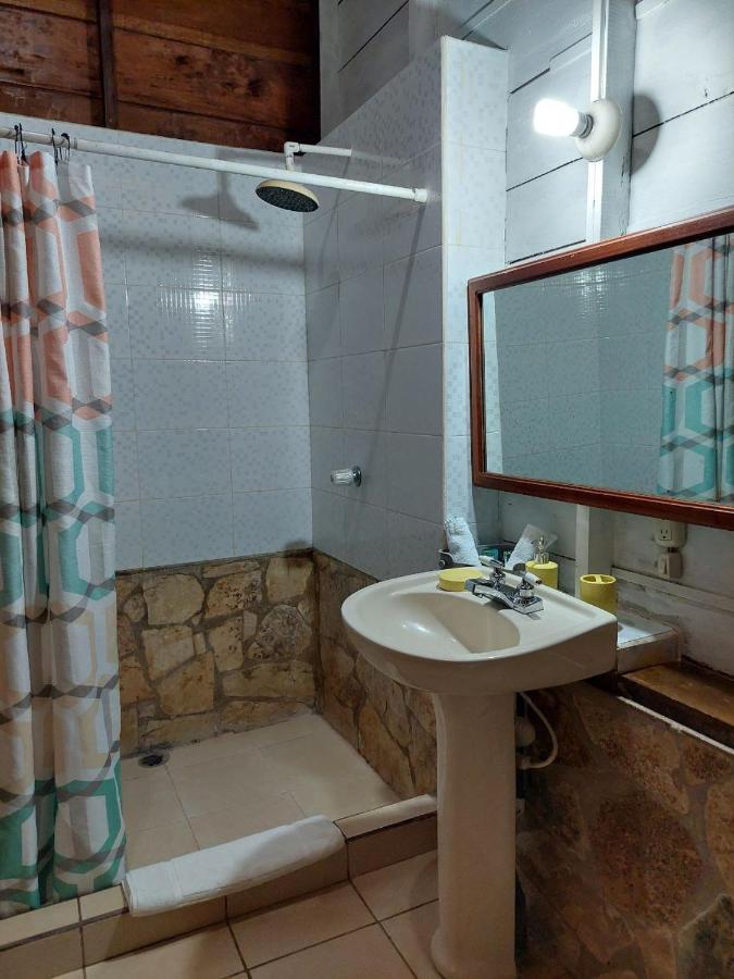 Sunset Bay B&B Brig Bay Dış mekan fotoğraf